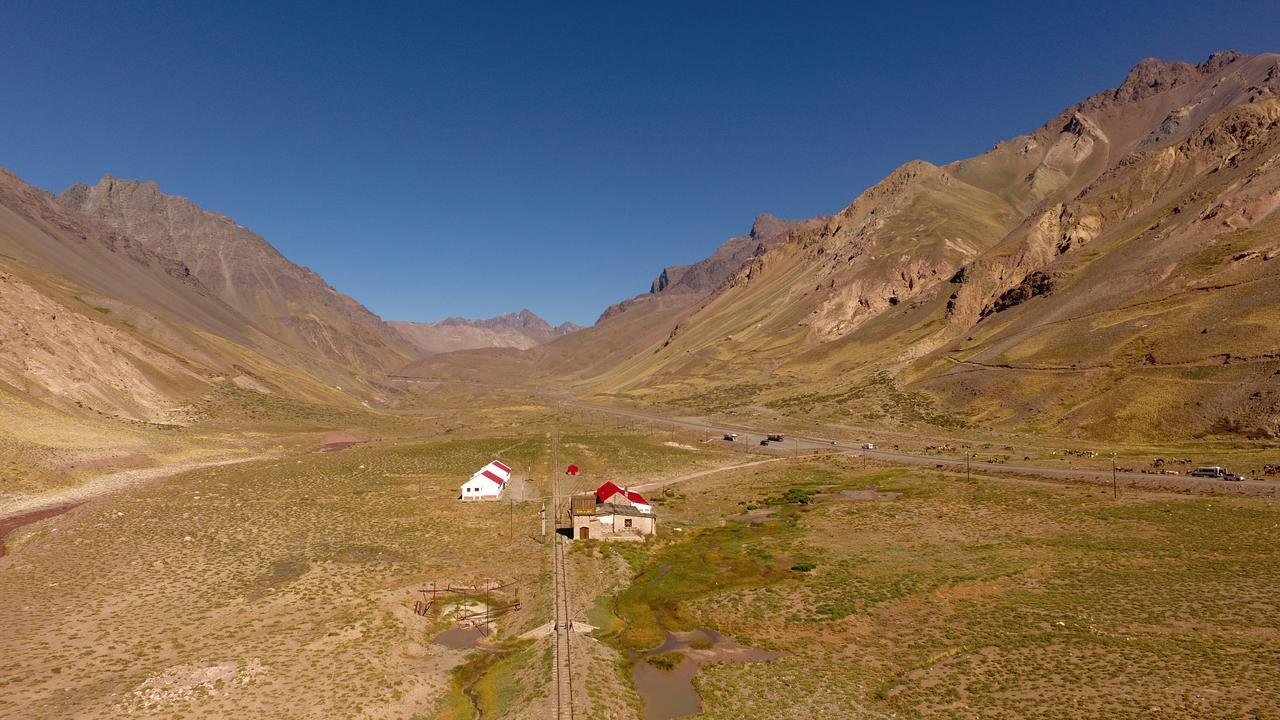 Hospedaje Lenas Del Tolosa Las Cuevas  Exterior photo